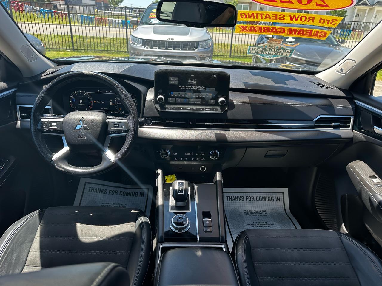 Mitsubishi Outlander SE 2WD 2022