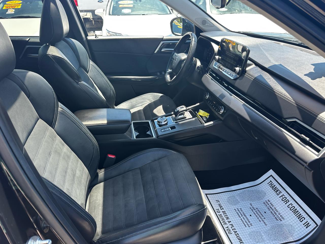 Mitsubishi Outlander SE 2WD 2022