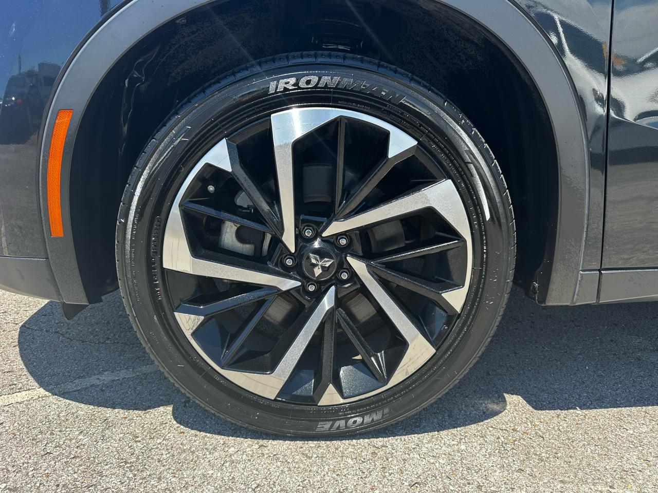 Mitsubishi Outlander SE 2WD 2022