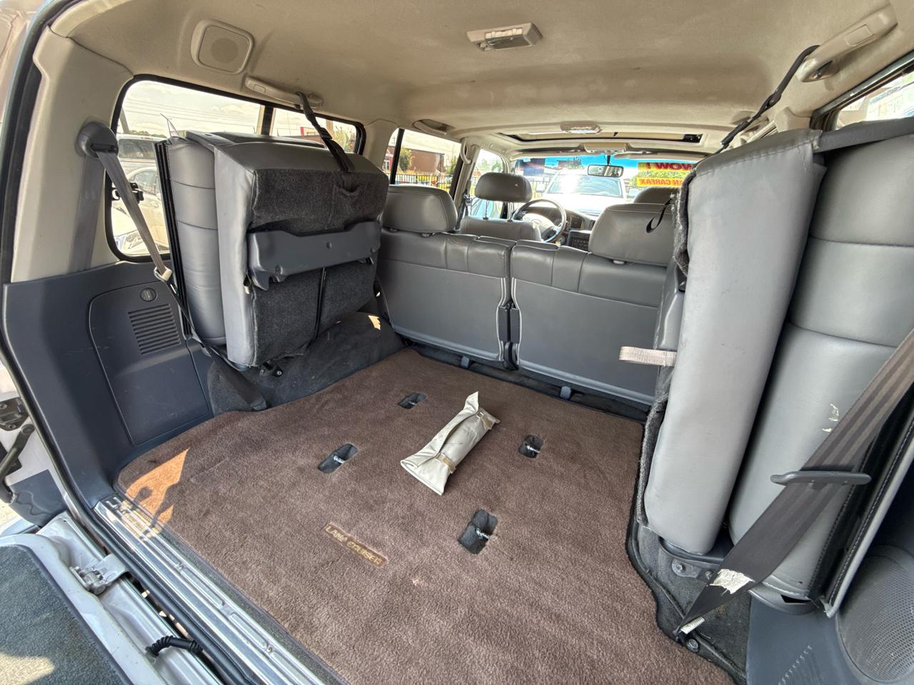 Toyota Land Cruiser 4WD 1997