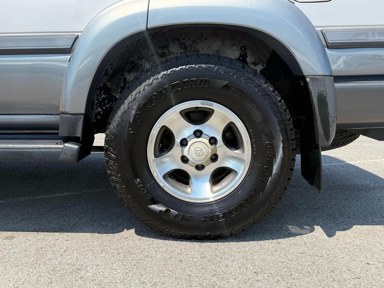 Toyota Land Cruiser 4WD 1997