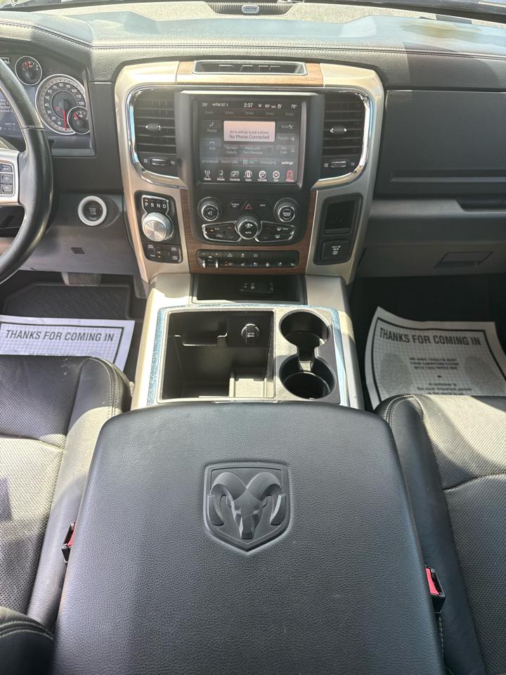 RAM 1500 Laramie Quad Cab 4WD 2013