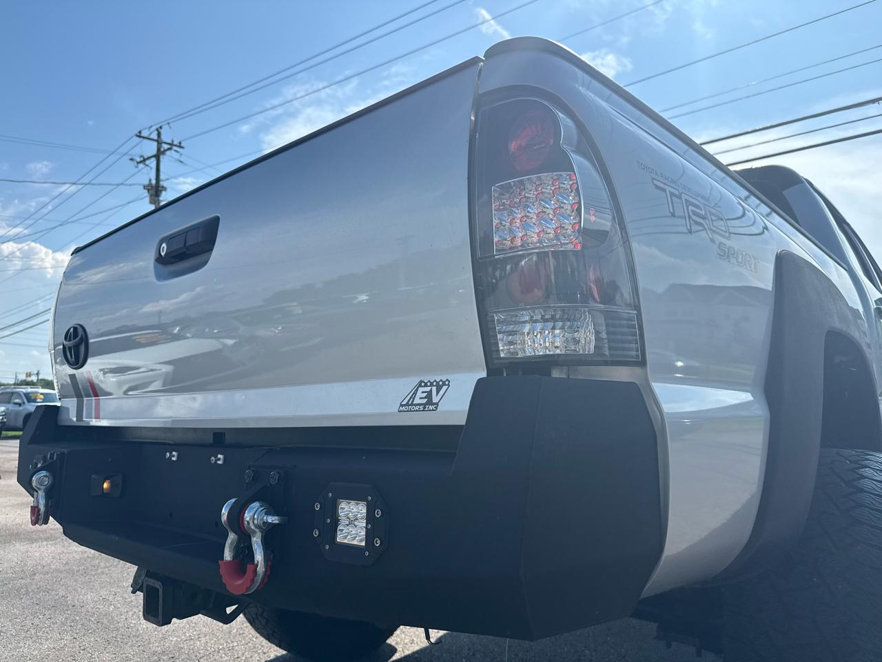Toyota Tacoma Double Cab Long Bed V6 Auto 4WD 2007