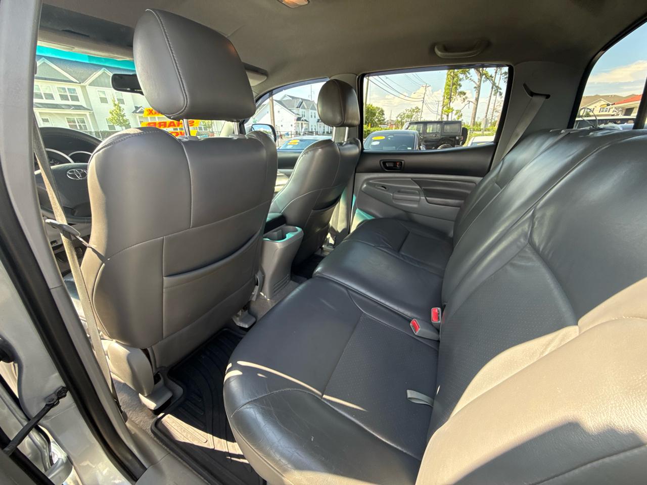 Toyota Tacoma Double Cab Long Bed V6 Auto 4WD 2007