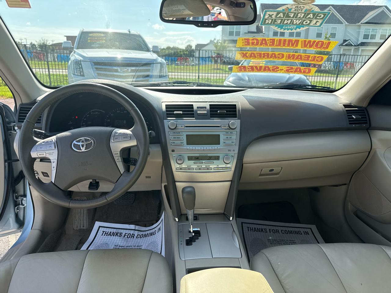Toyota Camry Hybrid Sedan 2009