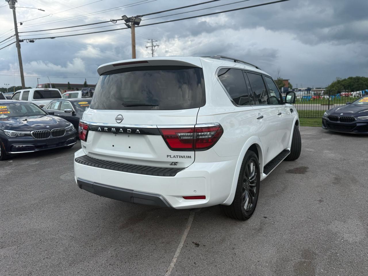 Nissan Armada Platinum AWD 2023