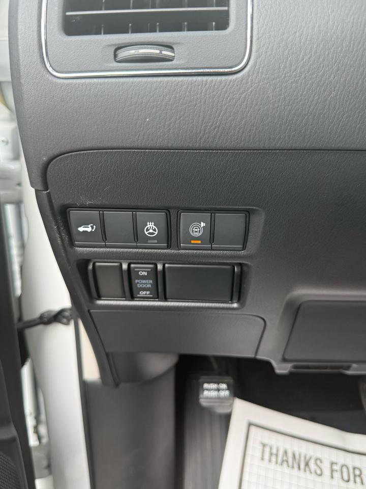 Nissan Armada Platinum AWD 2023
