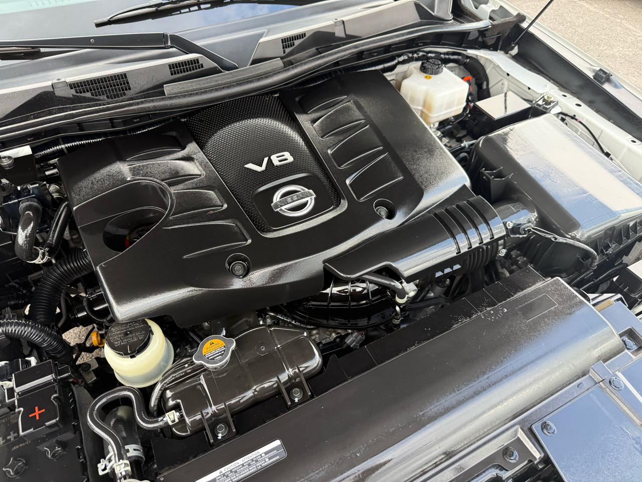 Nissan Armada Platinum AWD 2023