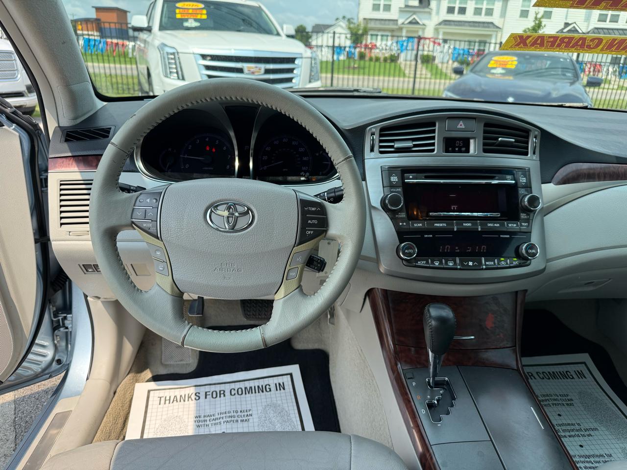 Toyota Avalon Limited 2011