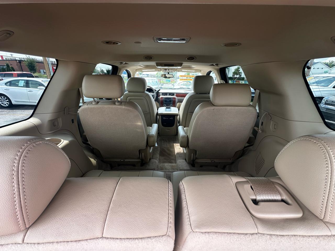 Chevrolet Tahoe LT 2WD 2010