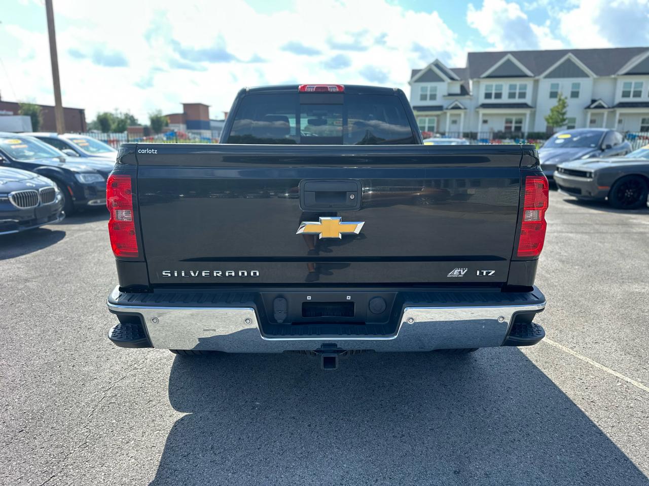 Chevrolet Silverado 1500 LTZ Double Cab Short Box 4WD 2015
