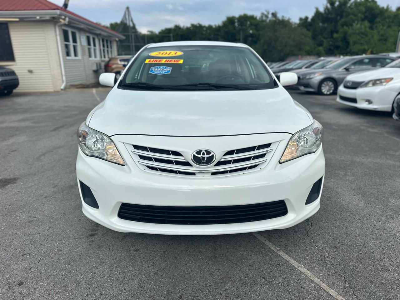 Toyota Corolla LE 4-Speed AT 2013