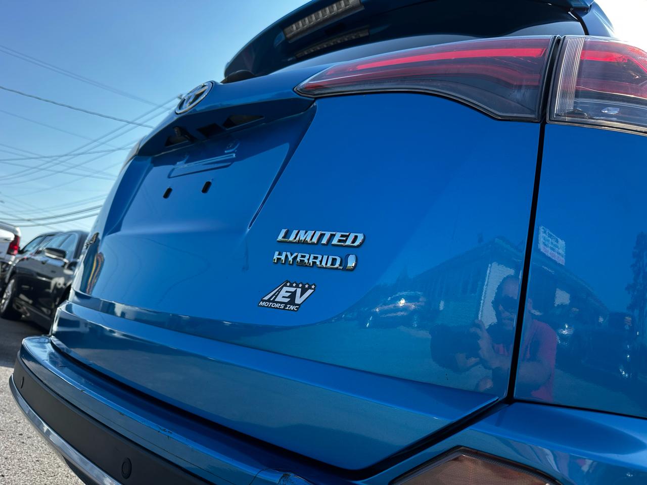 Toyota RAV4 Hybrid Limited 2018