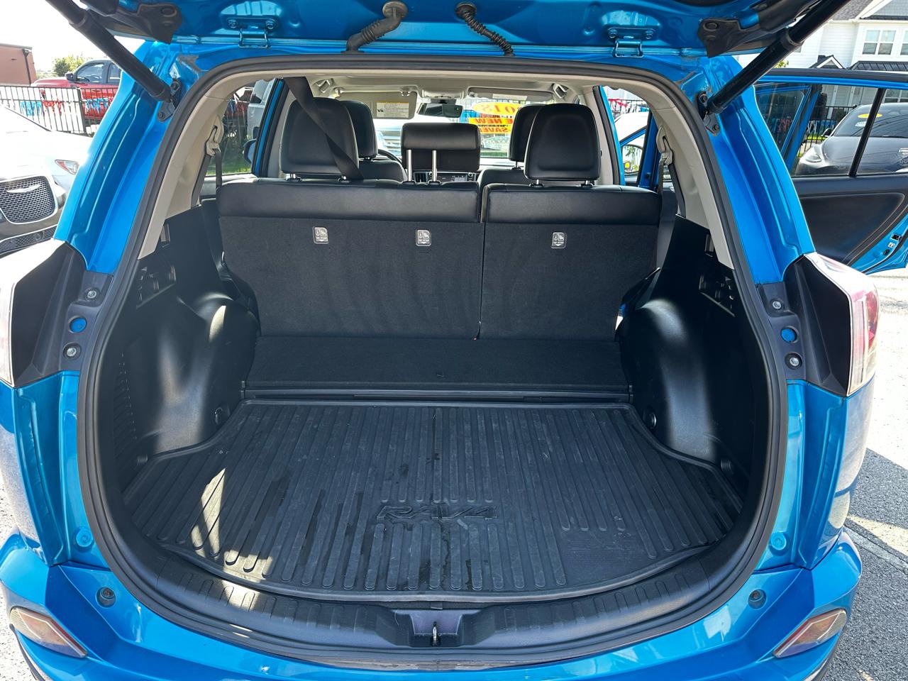 Toyota RAV4 Hybrid Limited 2018