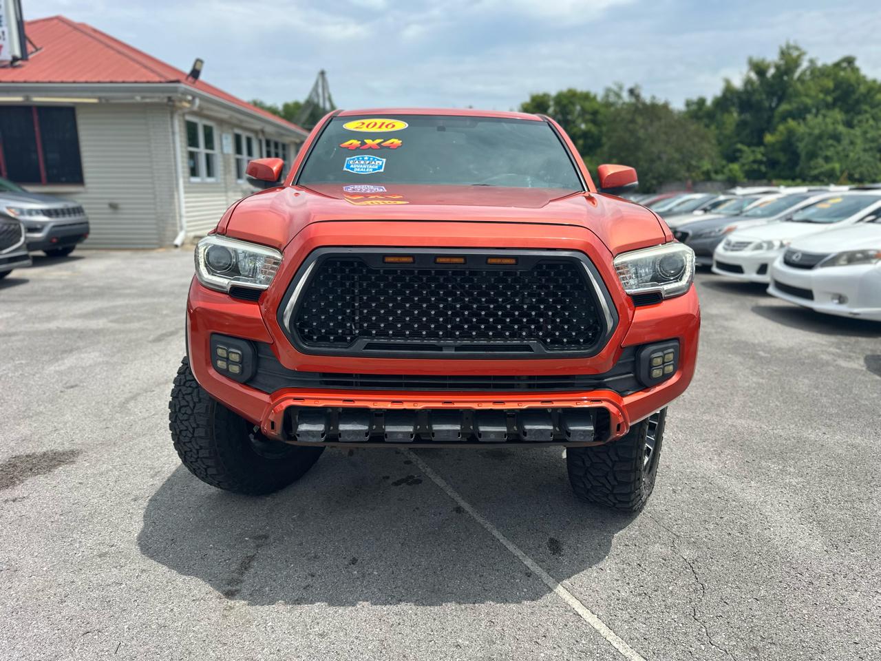 Toyota Tacoma  2016