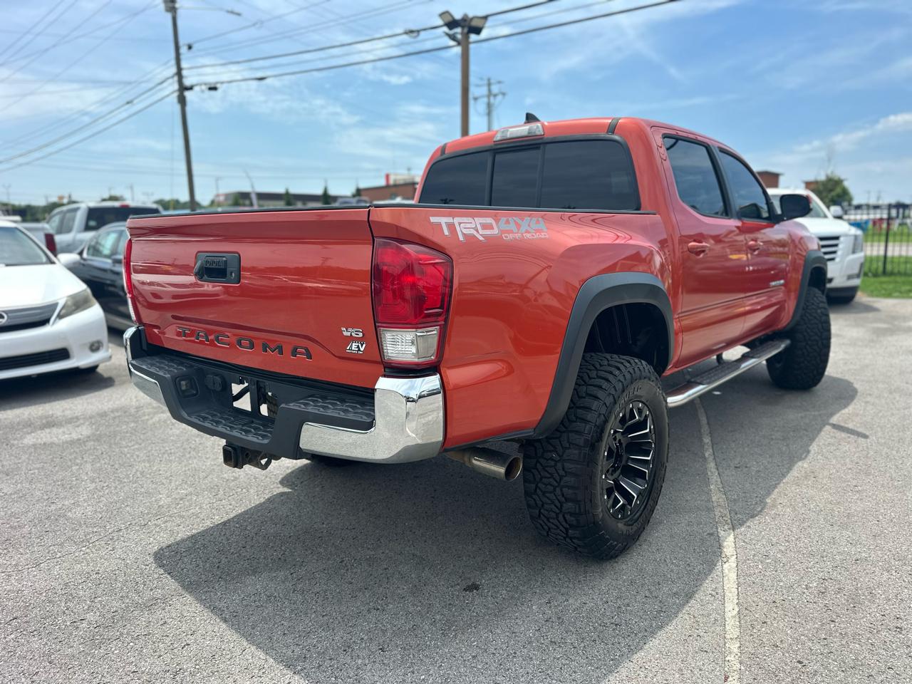 Toyota Tacoma  2016