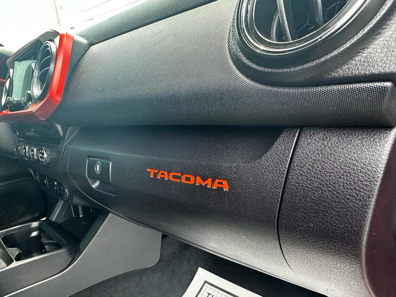 Toyota Tacoma  2016