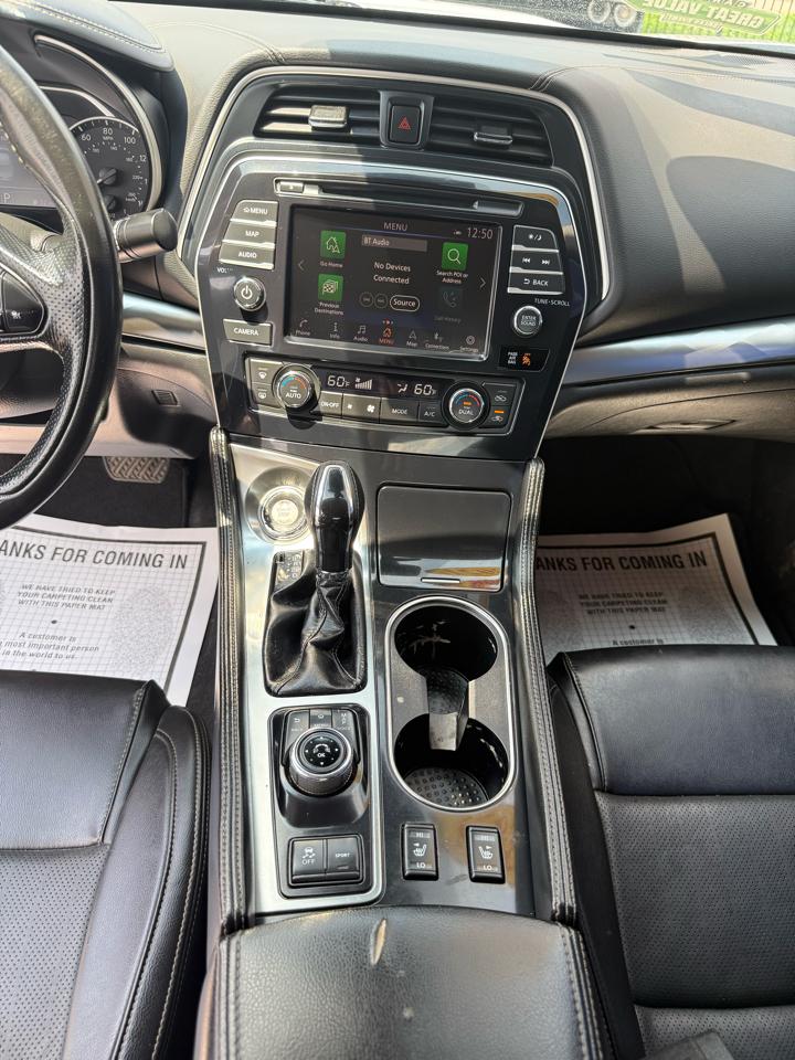 Nissan Maxima 3.5 SV 2021