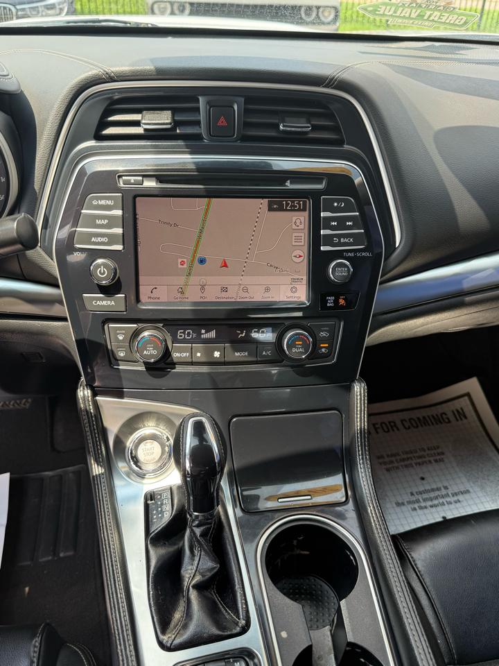 Nissan Maxima 3.5 SV 2021