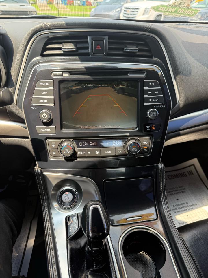 Nissan Maxima 3.5 SV 2021