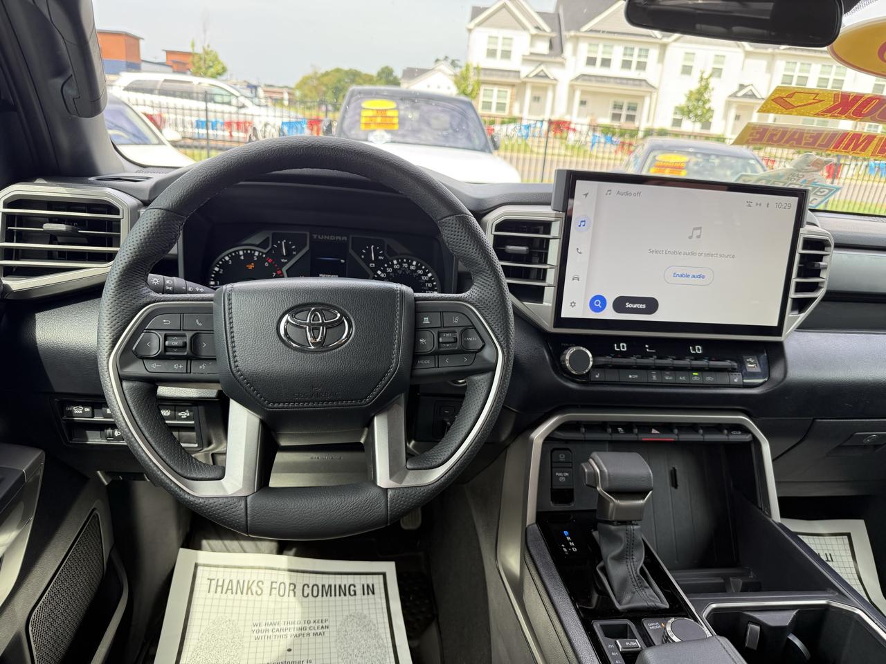 Toyota Tundra SR5 CrewMax 4WD 2025