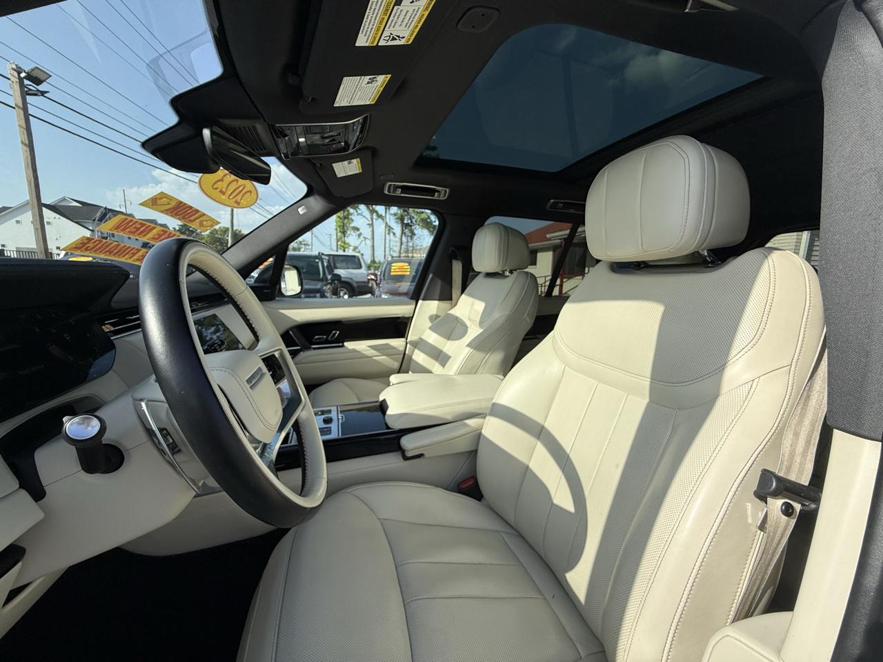 Land Rover New Range Rover SE 2023