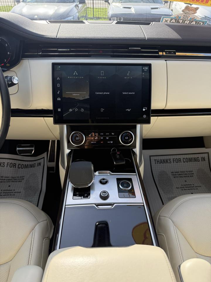 Land Rover New Range Rover SE 2023