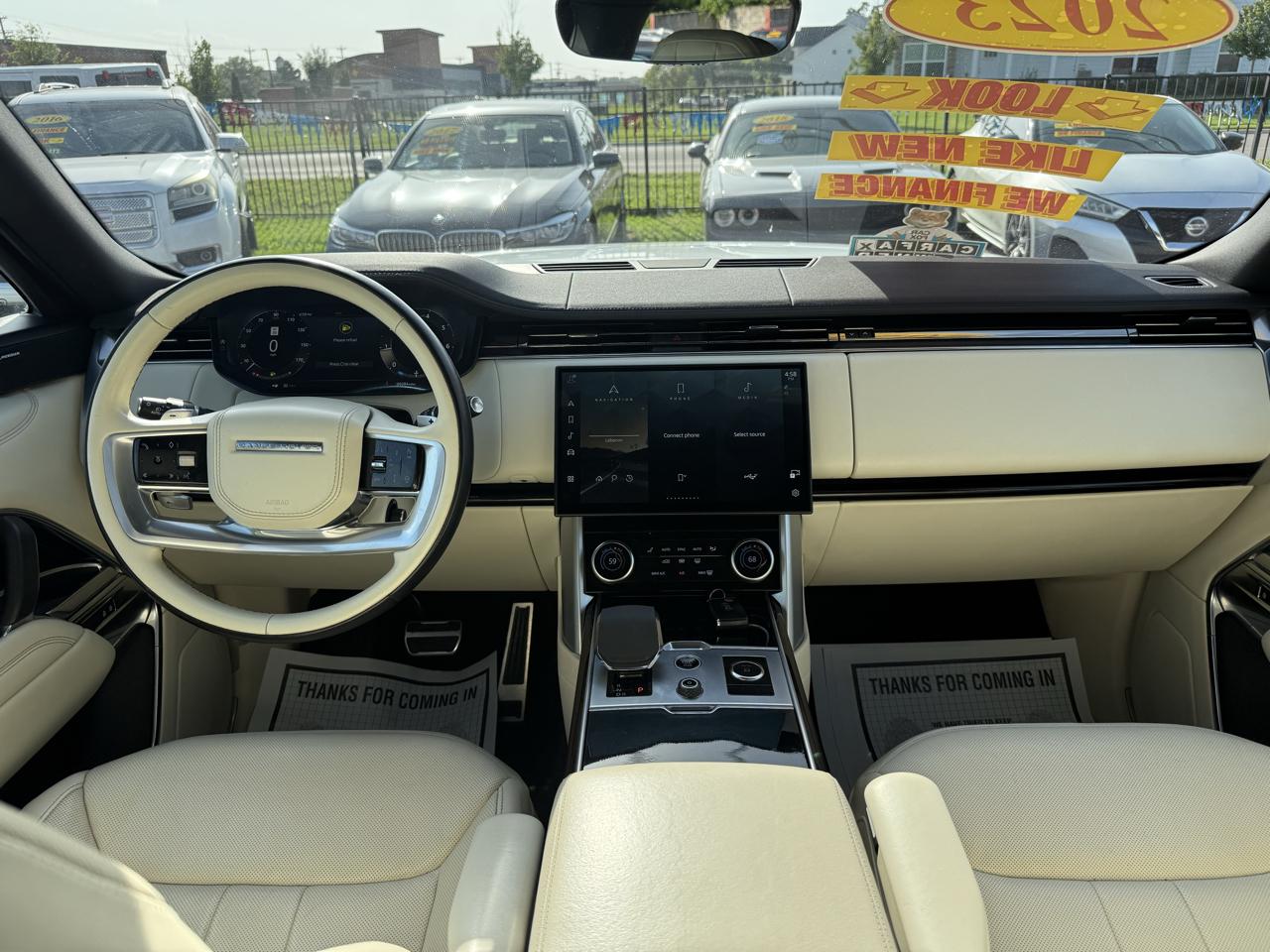 Land Rover New Range Rover SE 2023