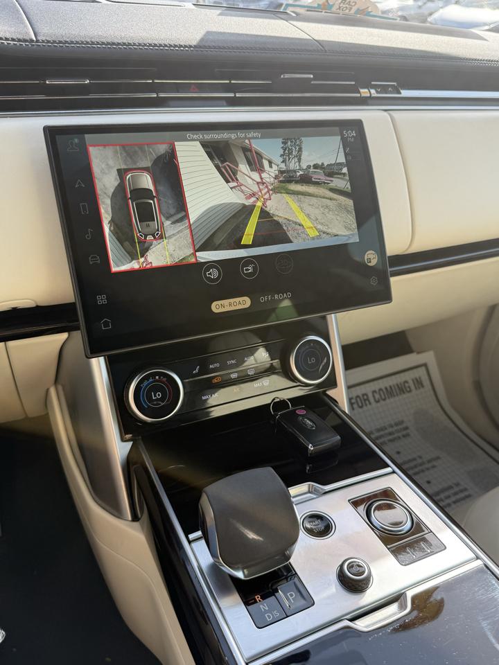 Land Rover New Range Rover SE 2023