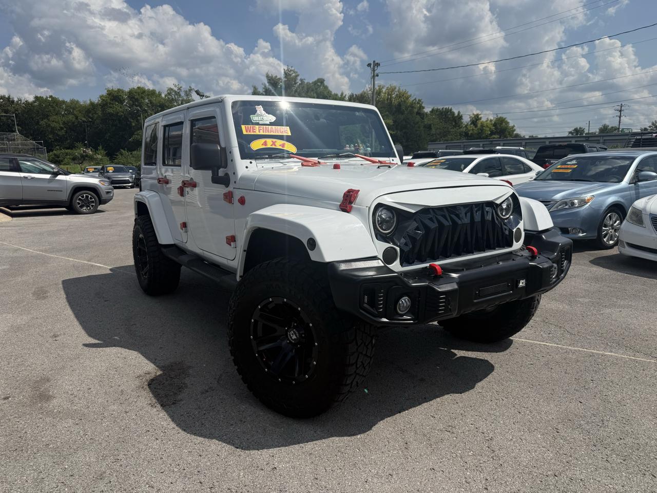 Jeep Wrangler Unlimited Sahara 4WD 2011