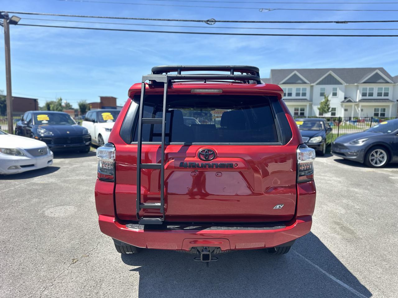 Toyota 4Runner SR5 4WD 2016