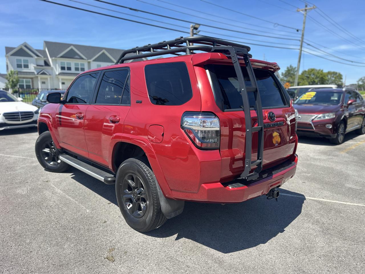 Toyota 4Runner SR5 4WD 2016