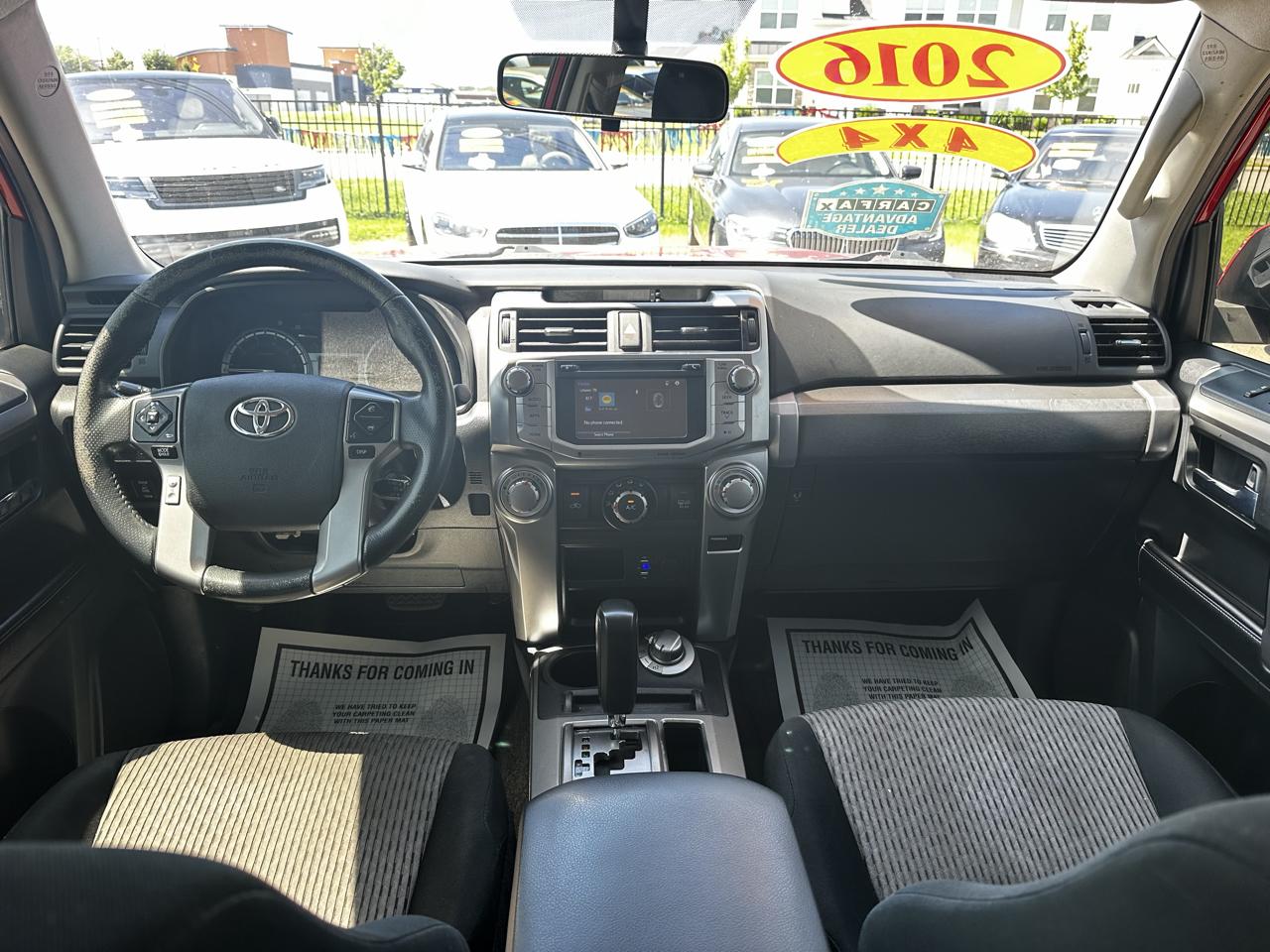 Toyota 4Runner SR5 4WD 2016