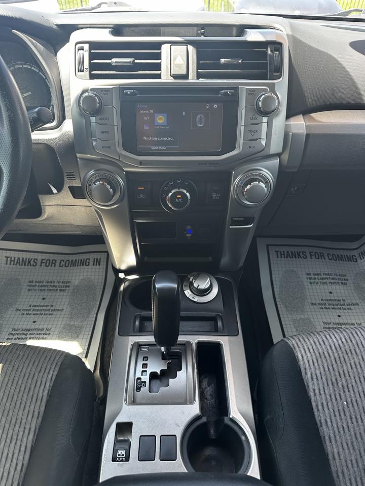 Toyota 4Runner SR5 4WD 2016