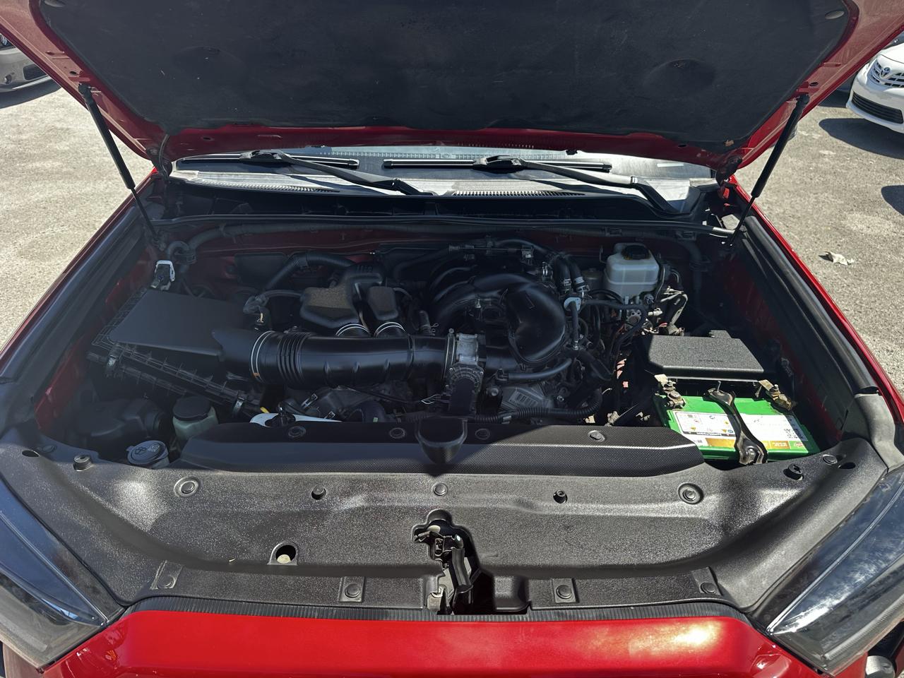 Toyota 4Runner SR5 4WD 2016