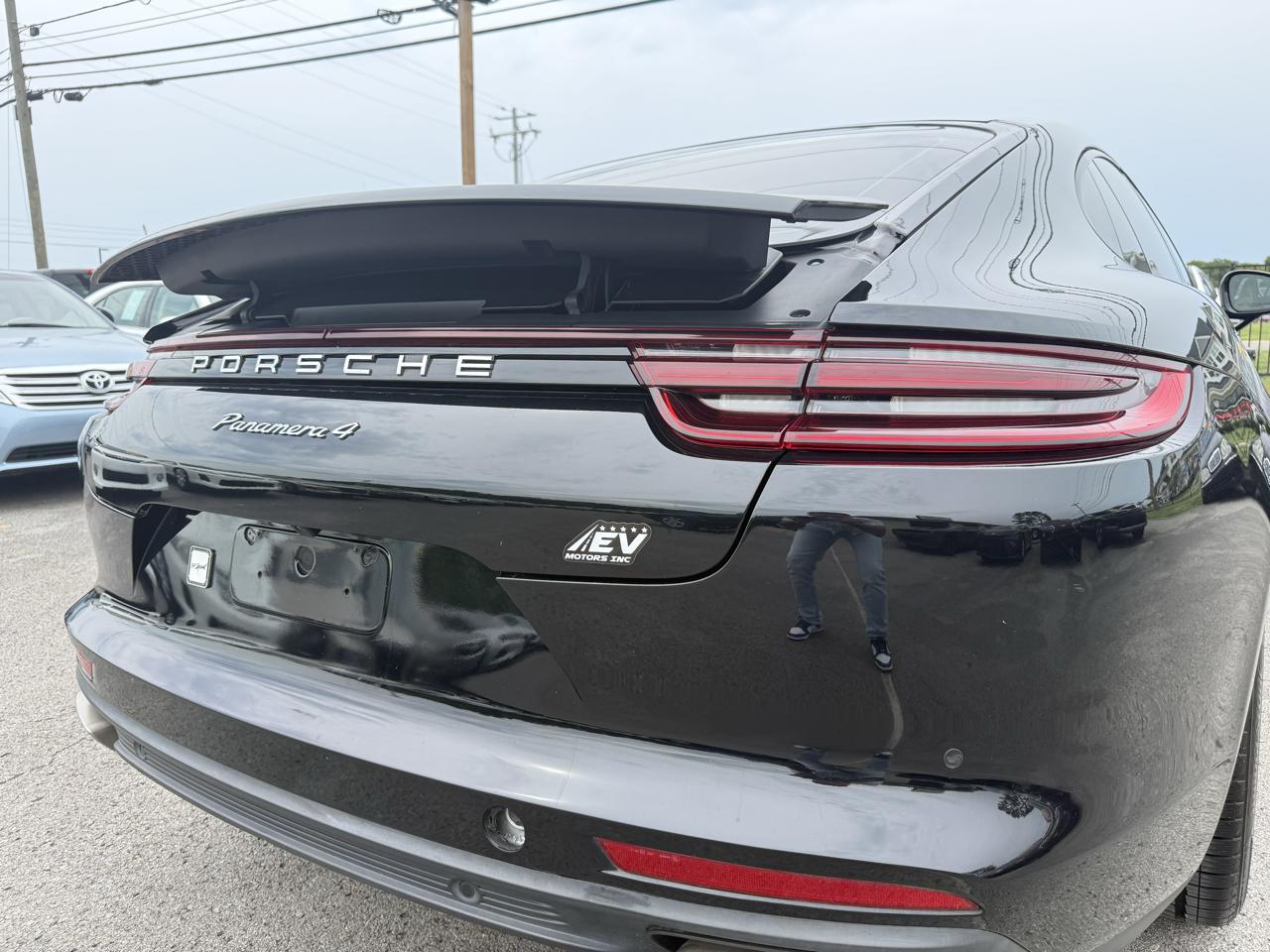 Porsche Panamera 4 2017
