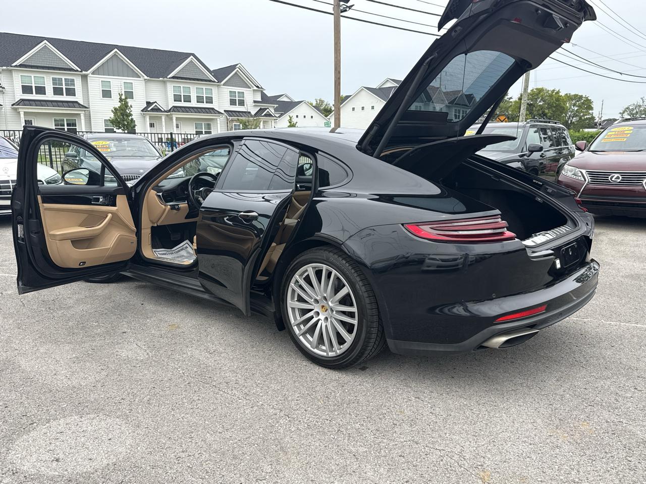 Porsche Panamera 4 2017