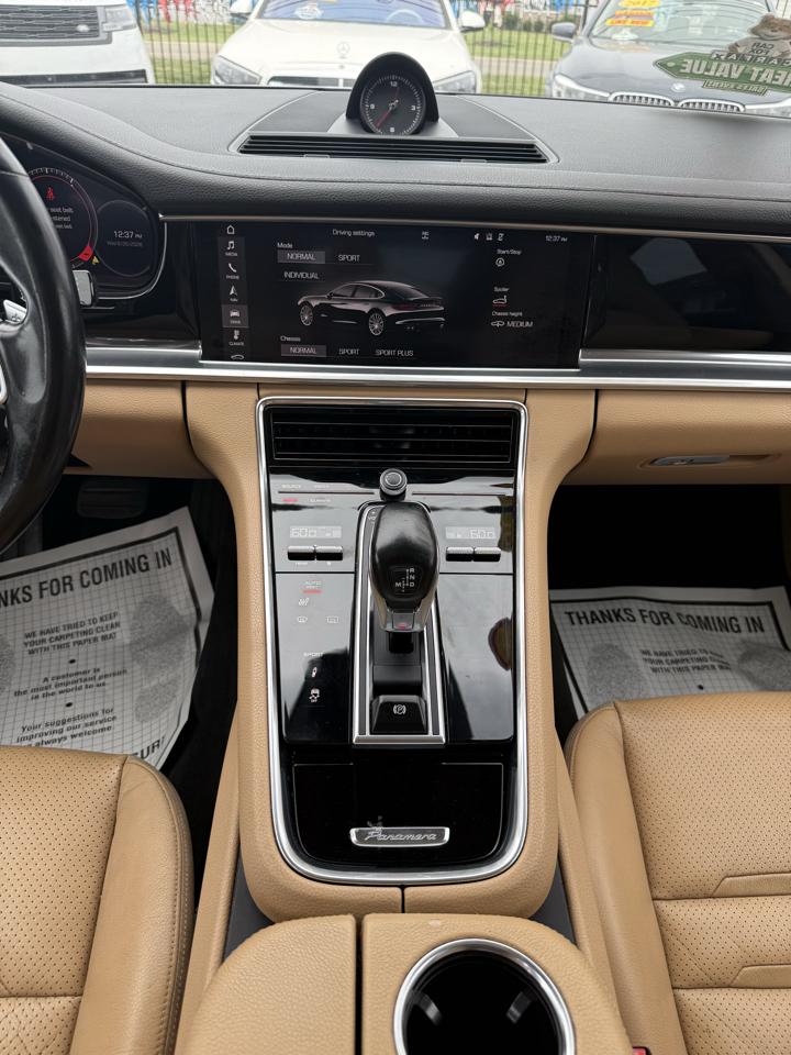 Porsche Panamera 4 2017