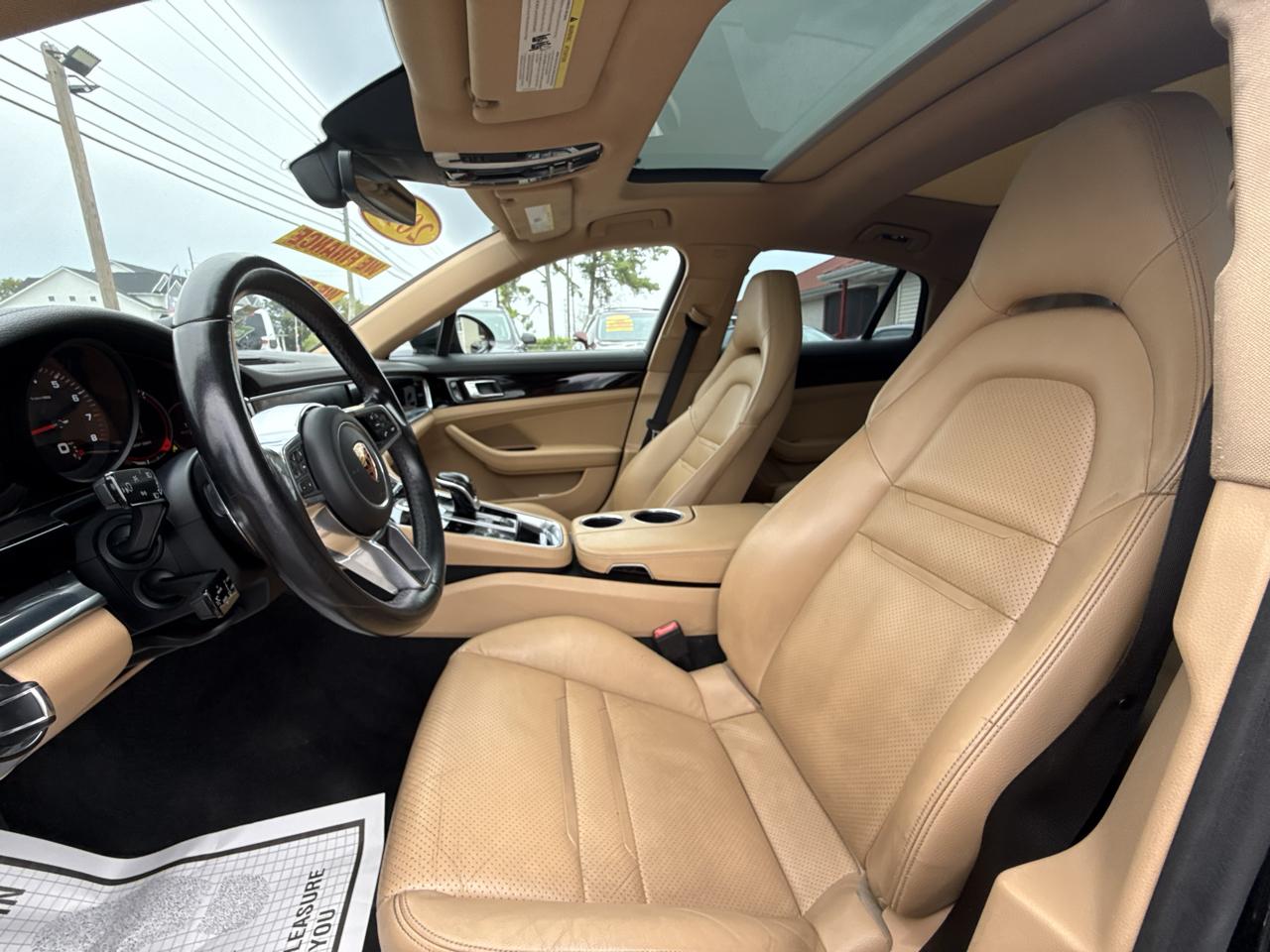 Porsche Panamera 4 2017