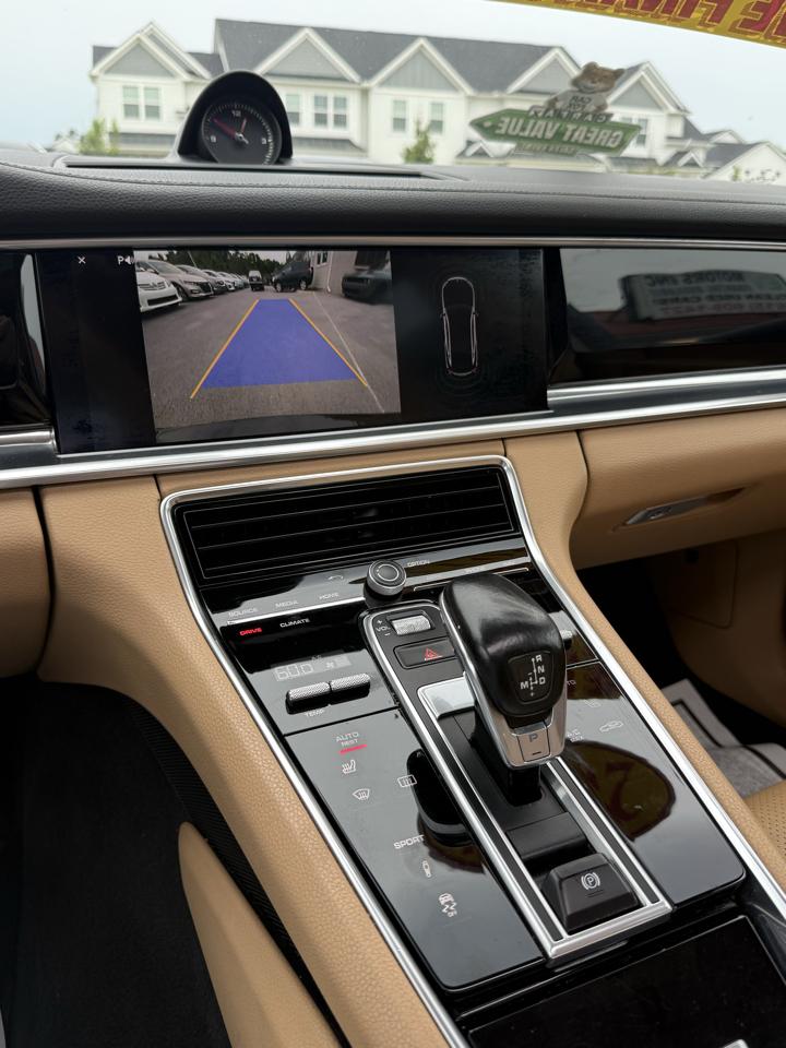 Porsche Panamera 4 2017