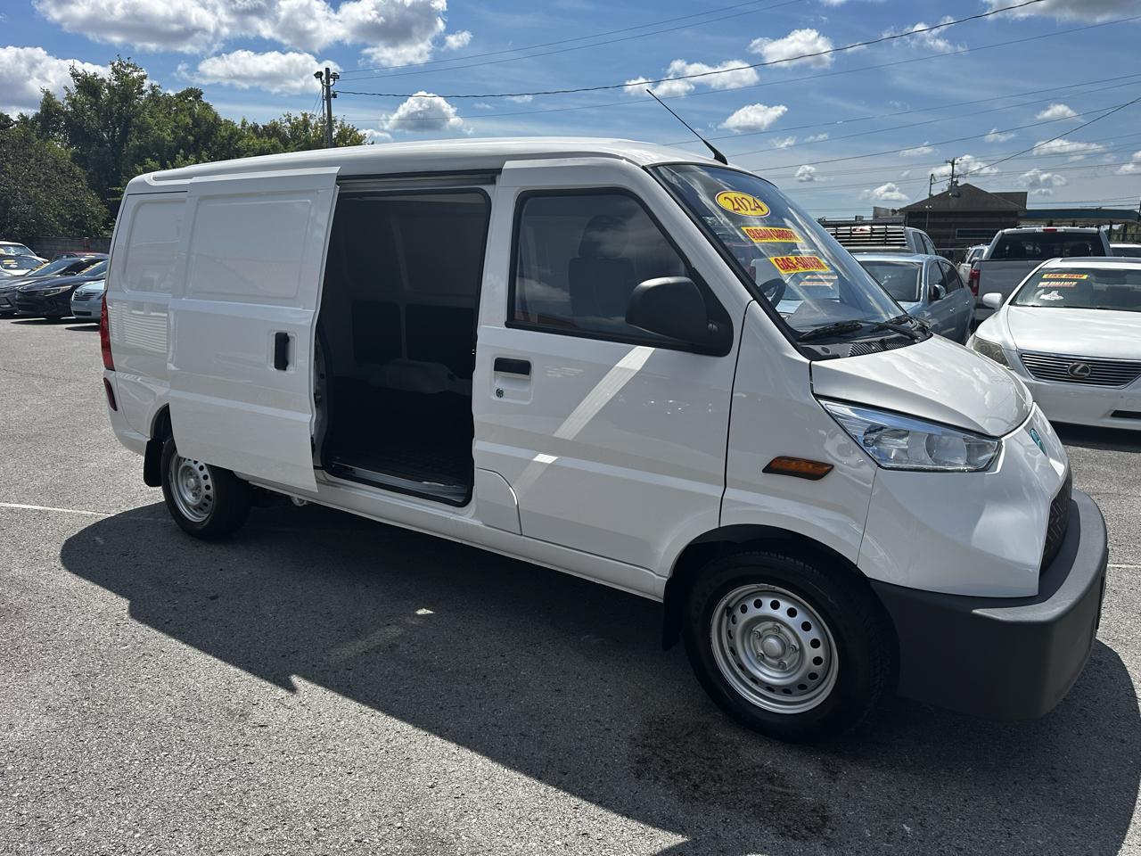 Mullen Cargo Van  2024
