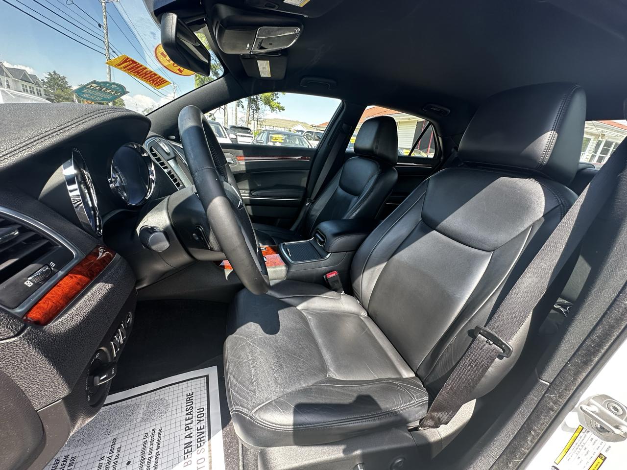 Chrysler 300 Limited RWD 2012