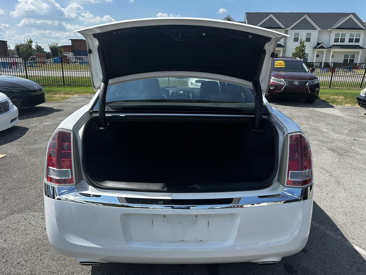 Chrysler 300 Limited RWD 2012