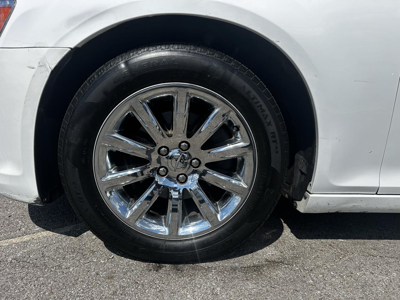 Chrysler 300 Limited RWD 2012