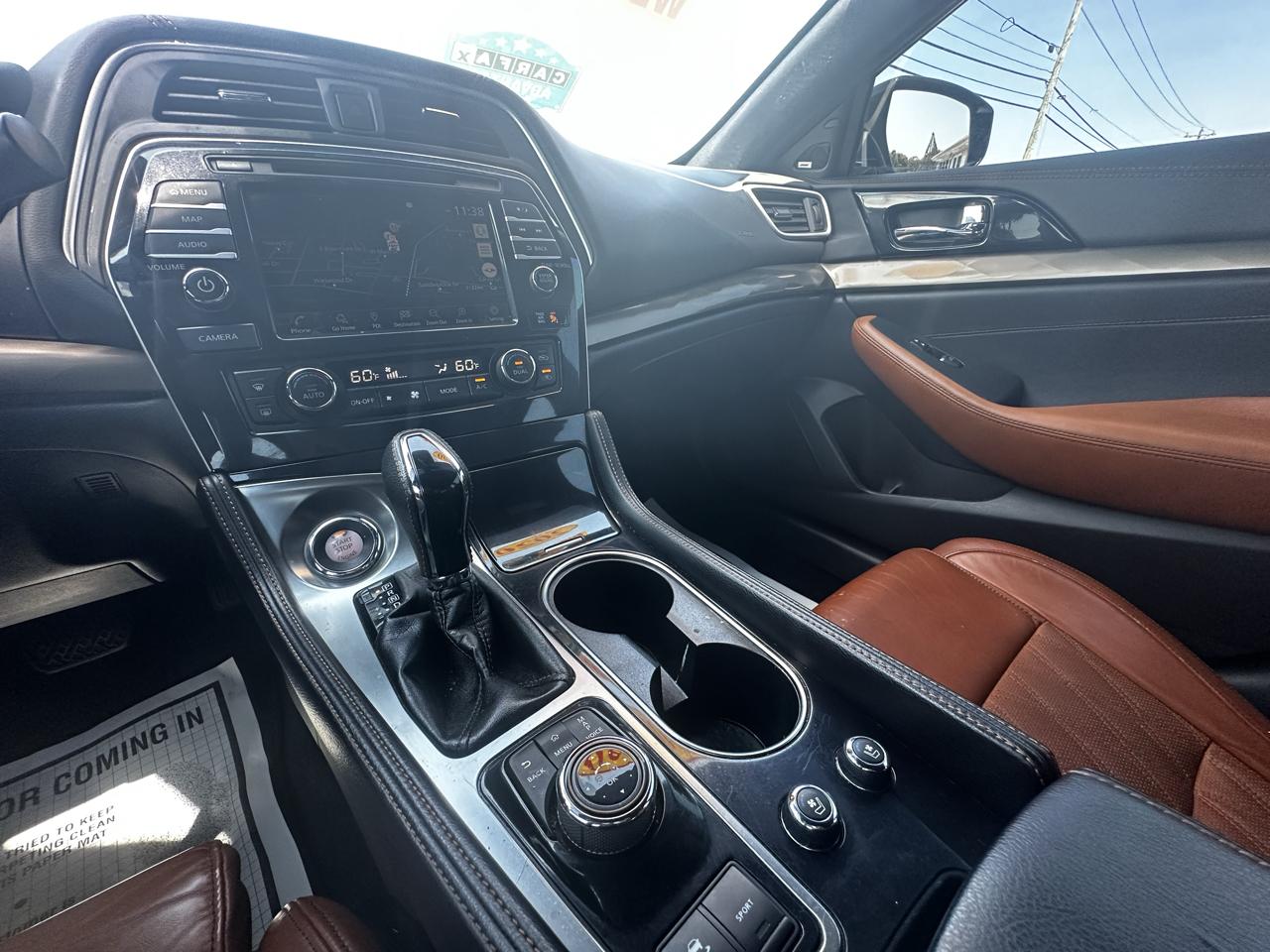 Nissan Maxima Platinum 2020