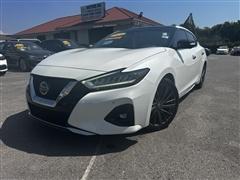 2020 Nissan Maxima 