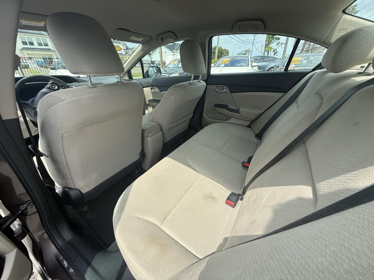Honda Civic LX Sedan 5-Speed AT 2013