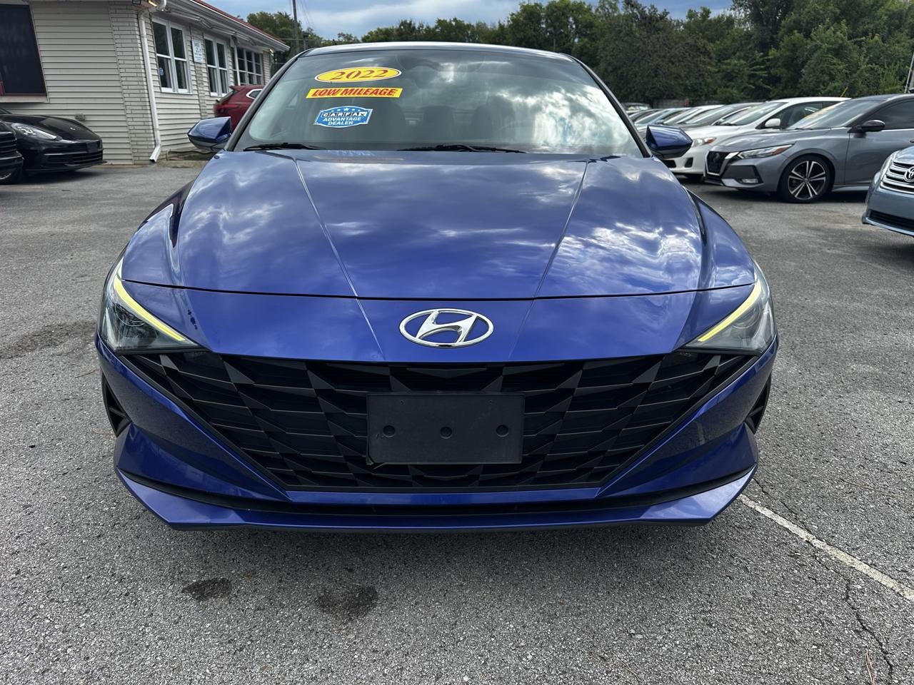 Hyundai Elantra SE 2022