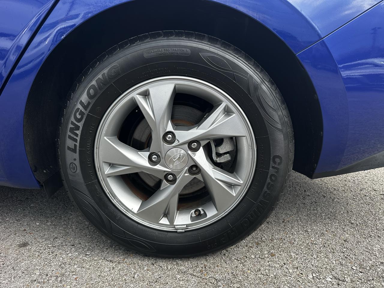 Hyundai Elantra SE 2022