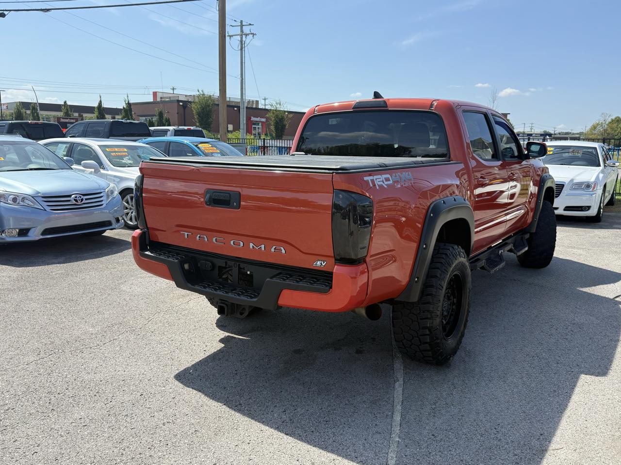 Toyota Tacoma TRD Sport Double Cab 5' Bed V6 4x4 MT (Natl) 2017
